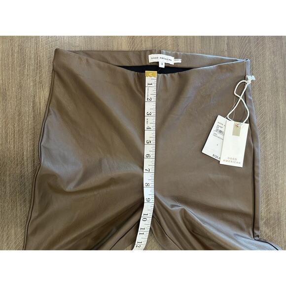 NWT Good American Light Mocha Faux Leather Leggings Women’s Size 3 Elastic Waist - Picture 9 of 16